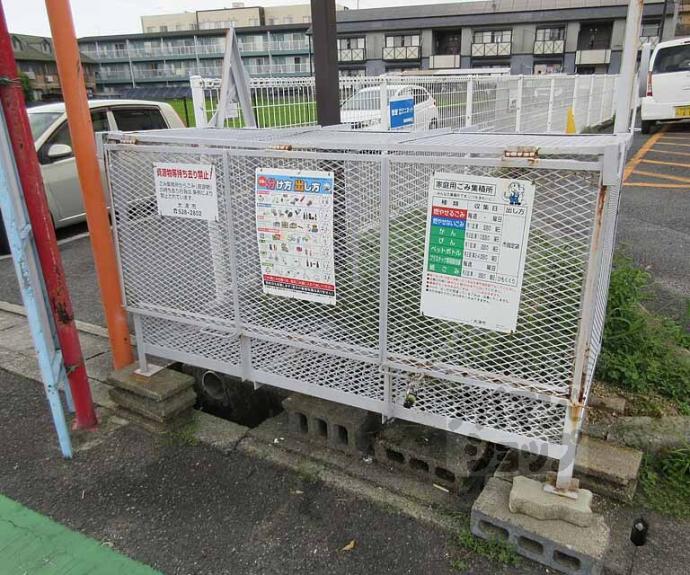 【ムーンサークル８８】間取