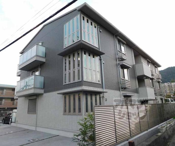 【Ｂｅｌｌｅｚｚａ大津京】間取