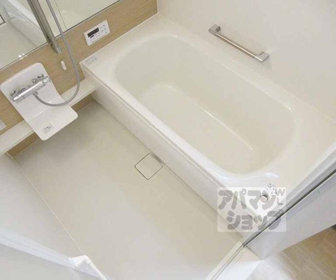 【レーヴスクエア】間取