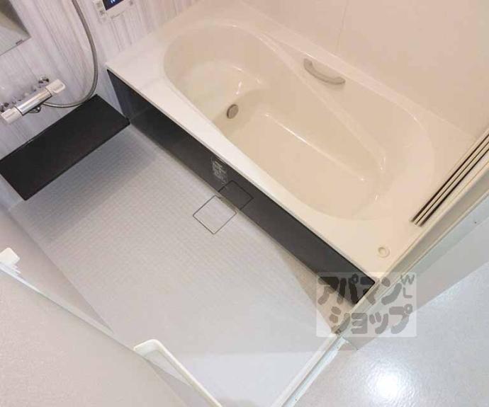 【Ｇｒａｃｅ　Ｗｏｏｄ】間取