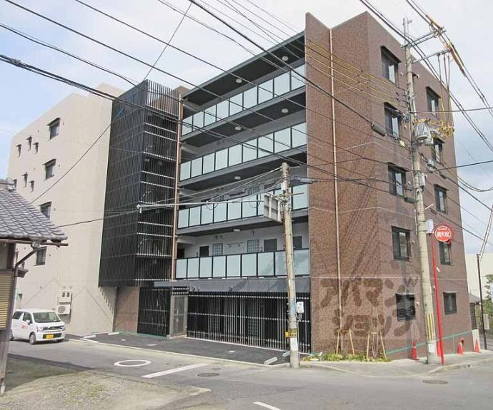 【Ｒ－４　Ｃｏｕｒｔ大津京】間取