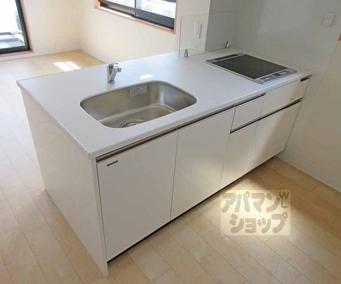 【Ｒ－４　Ｃｏｕｒｔ大津京】間取