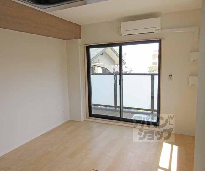 【Ｒ－４　Ｃｏｕｒｔ大津京】間取