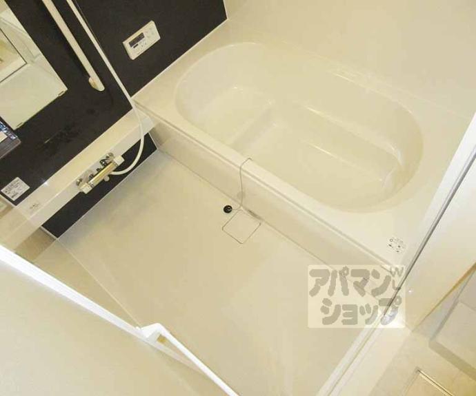 【アクシスH】間取