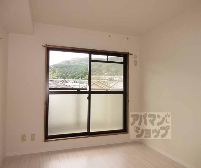 【ウエストヴィレッジ弐番館】間取