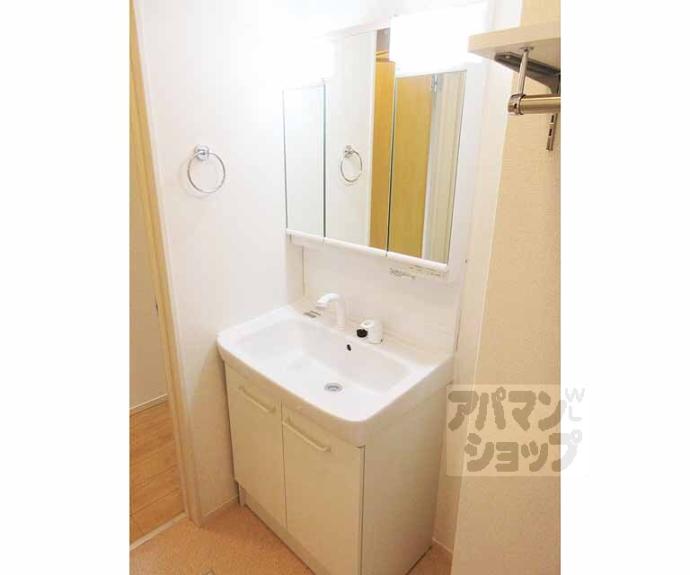 【Ｄｉｅｕ　Ｌａｃ】間取