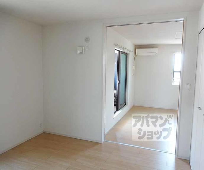 【パレス衣川】間取