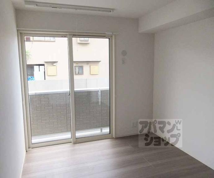 【ヴェルソー唐崎】間取