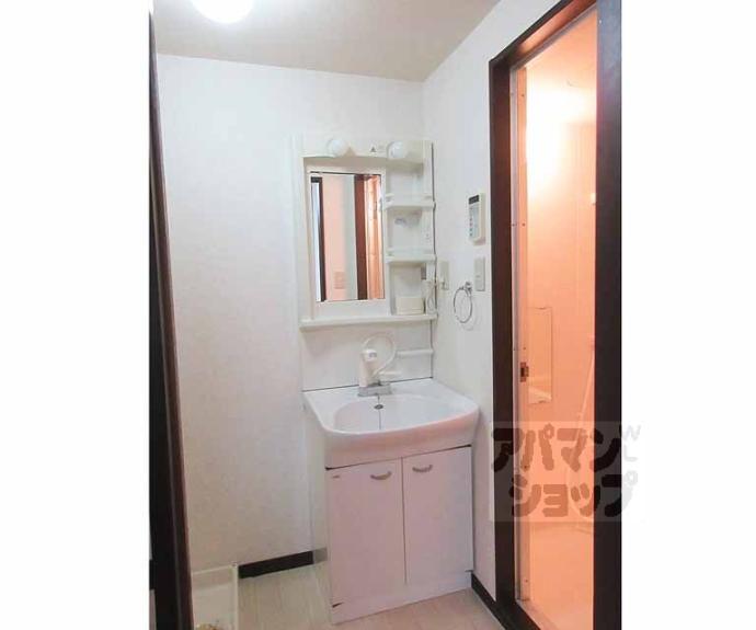 【サラナフラット】間取