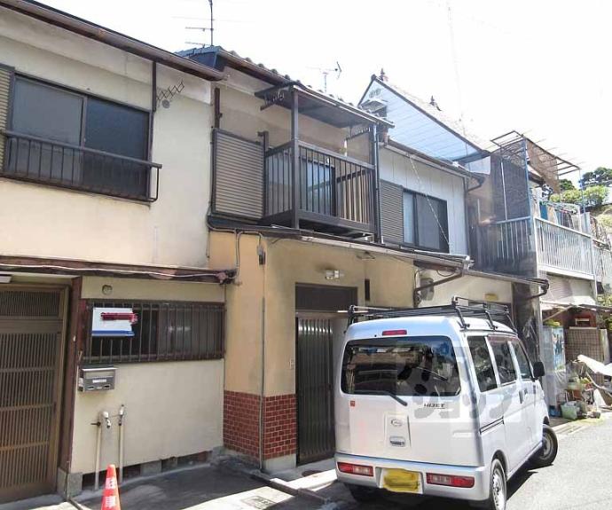 【朝日が丘１丁目テラスハウス】