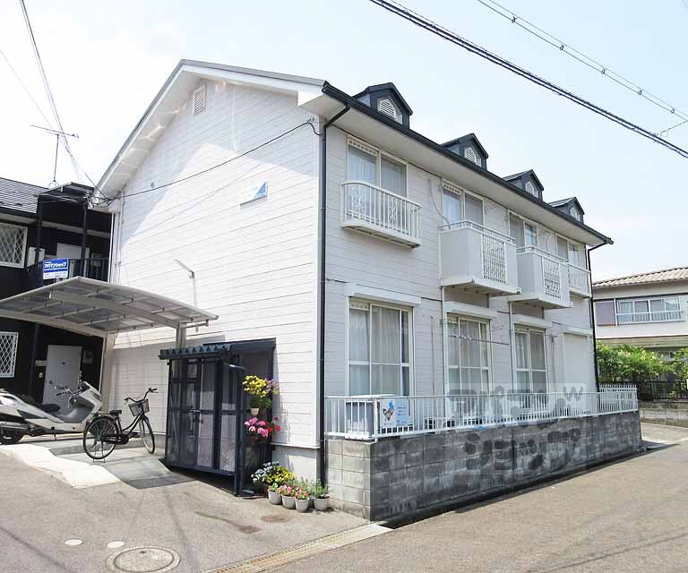 ウエストパレスヒエイ
