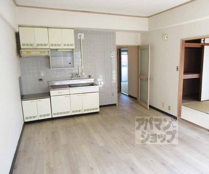 【サンシャイン石山】間取