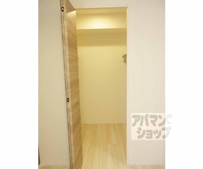 【ＧＬＯＲＥ・ＫＡＴＡＴＡ】間取