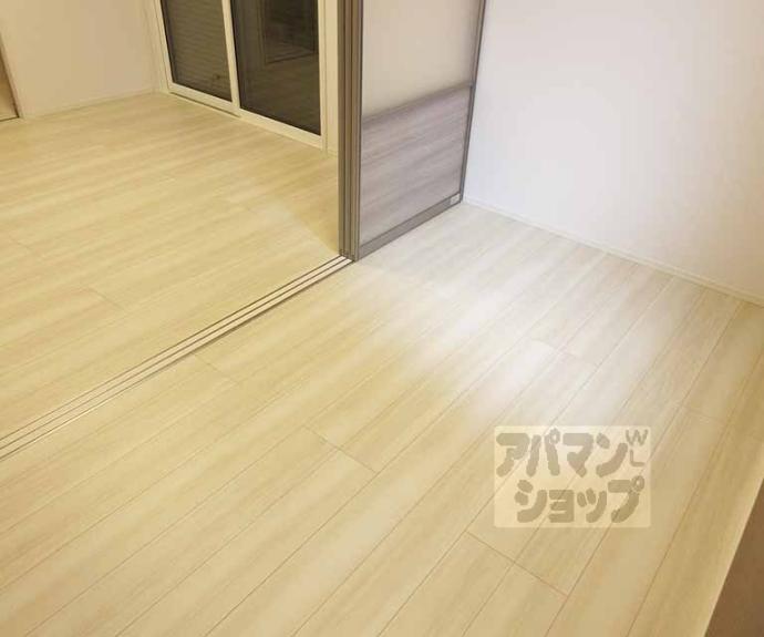 【ＧＬＯＲＥ・ＫＡＴＡＴＡ】間取