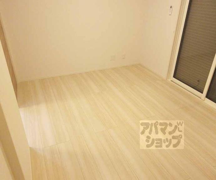 【ＧＬＯＲＥ・ＫＡＴＡＴＡ】間取