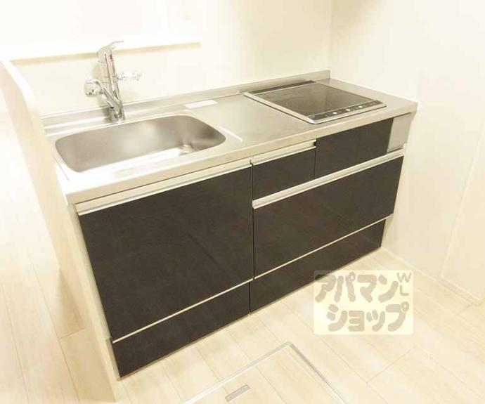 【ＧＬＯＲＥ・ＫＡＴＡＴＡ】間取