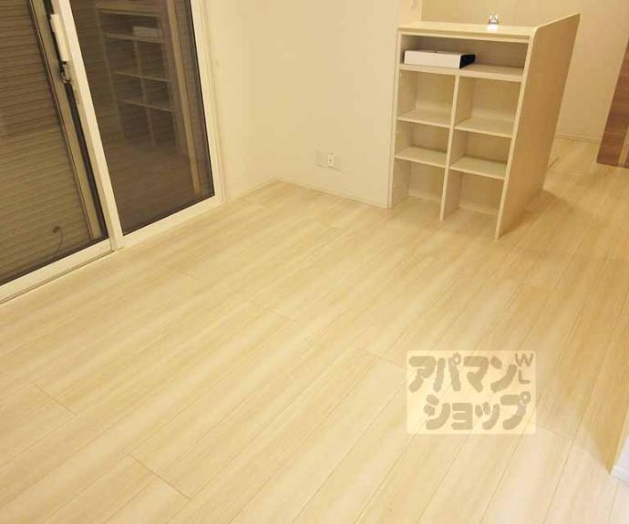 【ＧＬＯＲＥ・ＫＡＴＡＴＡ】間取