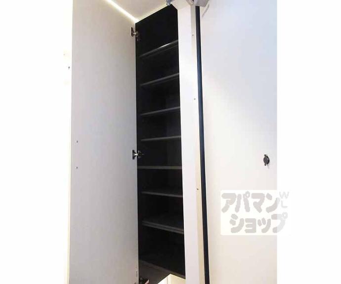 【ＧＬＯＲＥ・ＫＡＴＡＴＡ】間取