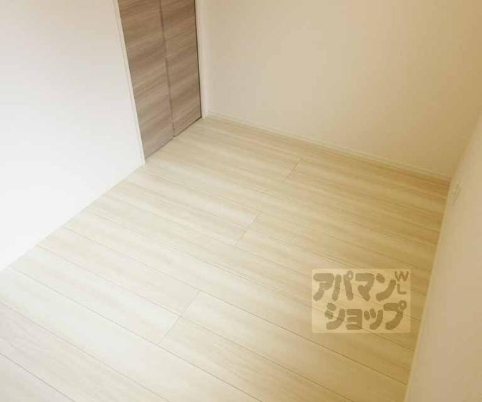 【ＧＬＯＲＥ・ＫＡＴＡＴＡ】間取