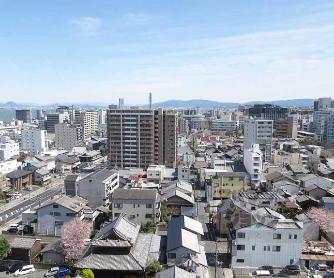 【ジオ大津　京町】間取