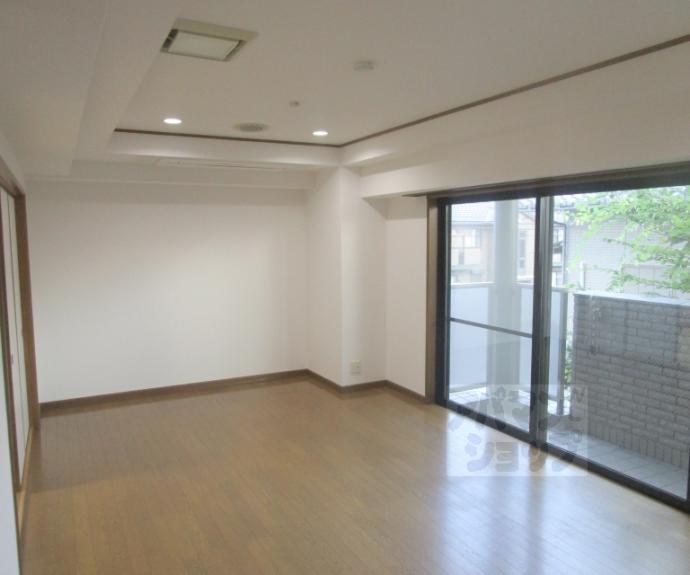【ラシュール北山】間取