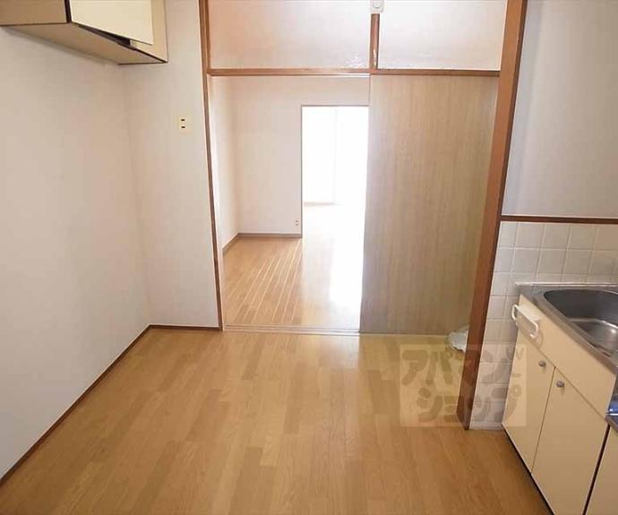 【シャンポール小野】間取