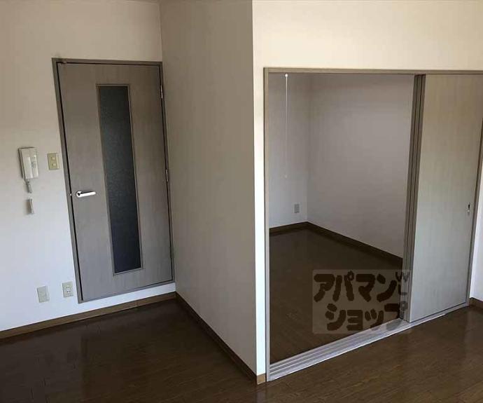 【デ・リード金閣寺道】間取