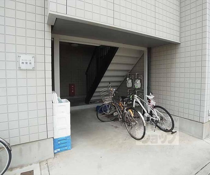【ファミール西賀茂】間取