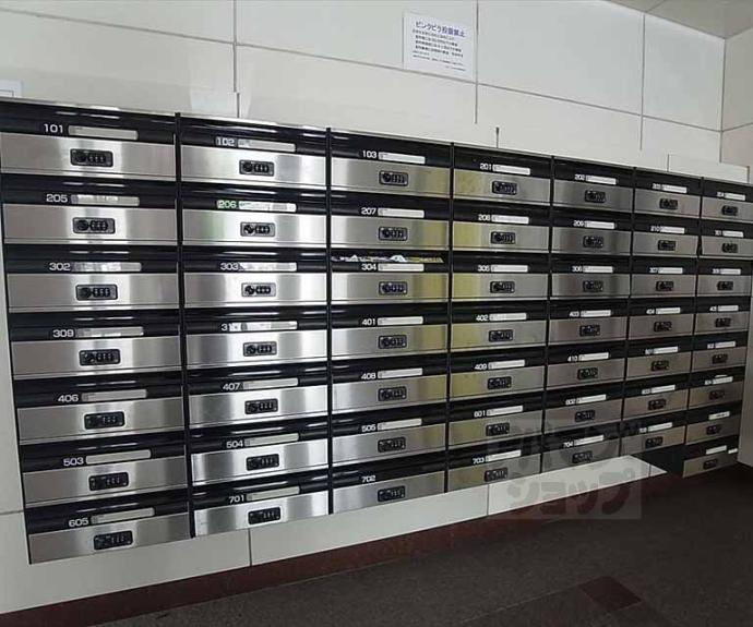 【ライオンズマンション北大路】間取