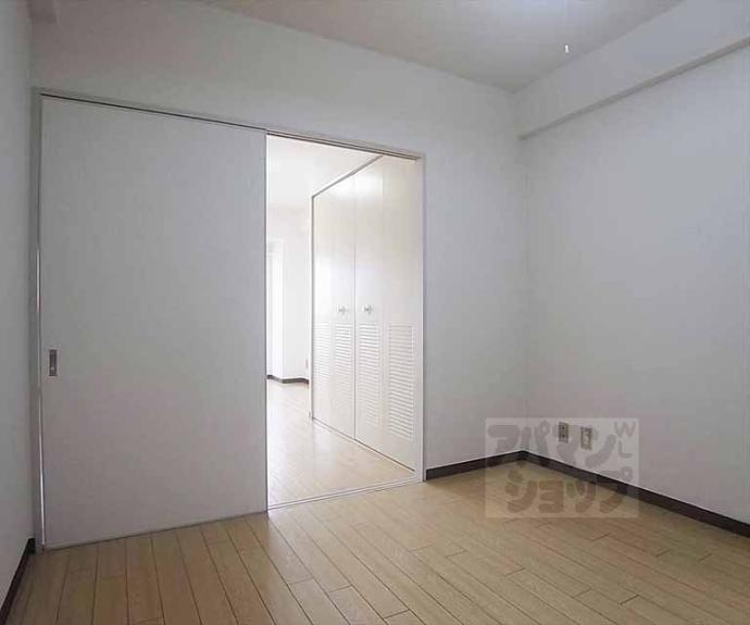 【ライオンズマンション北大路】間取