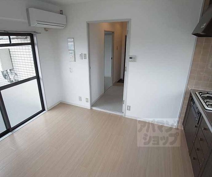 【ライオンズマンション北大路】間取