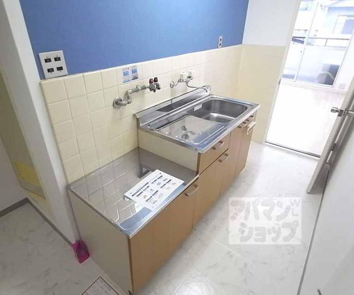 【ＣＡＳＡ　ＶＩＥＨＡ】間取