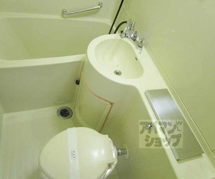 【ＣＡＳＡ　ＶＩＥＨＡ】間取