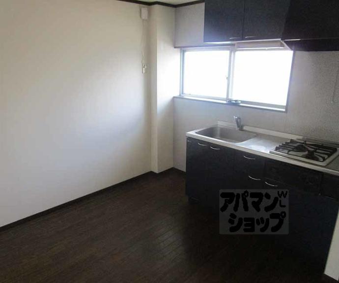 【榊田マンション】間取