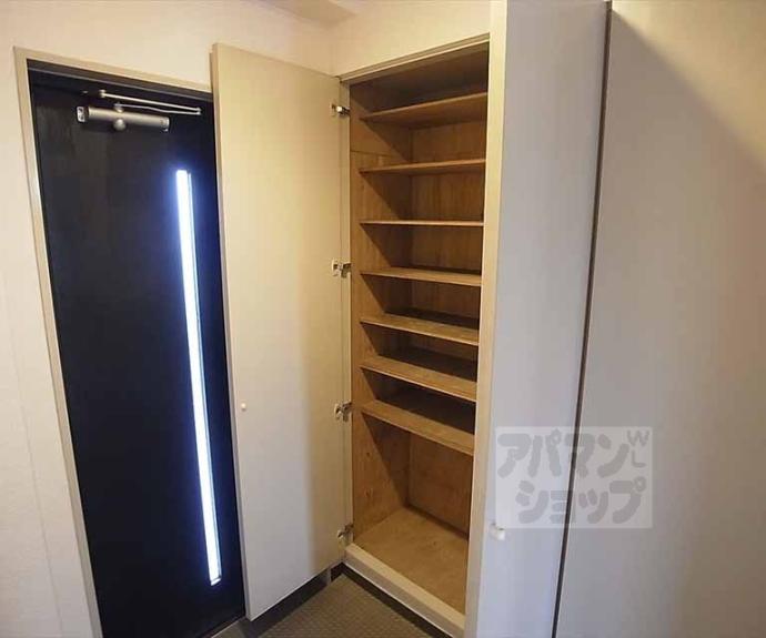 【アベニオン２０】間取