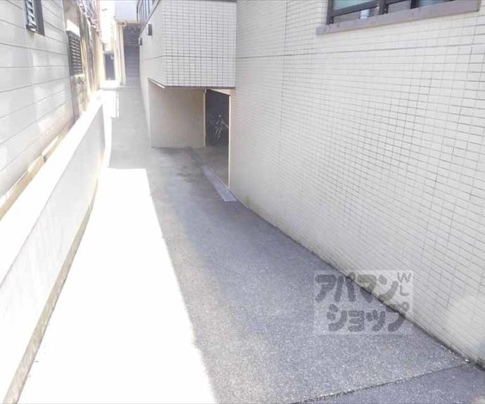 【八久ホーム（ファミリータイプ）】間取