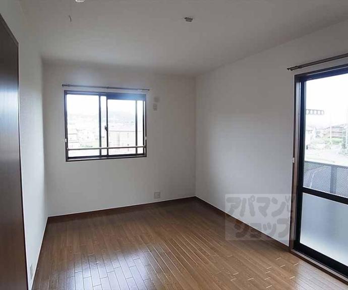 【ヴィヴァーチェ西賀茂】間取