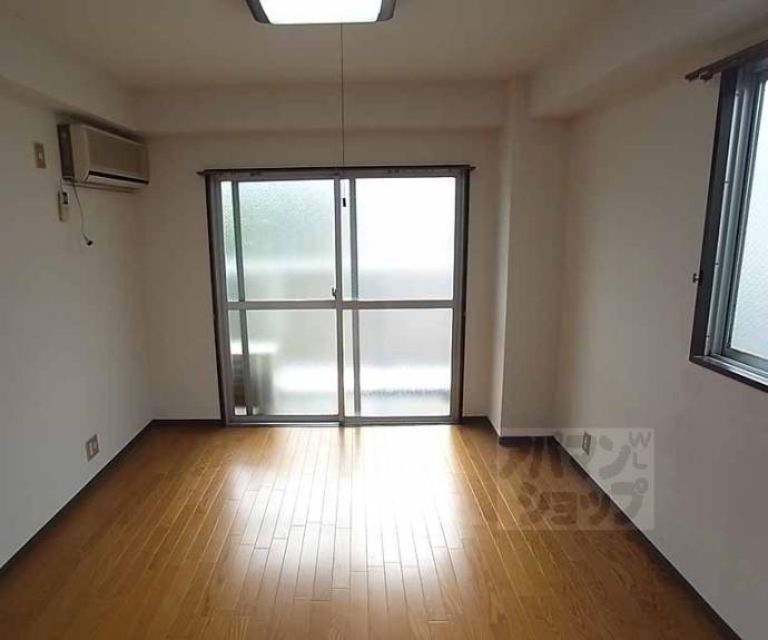 【サンリーベ衣笠】間取