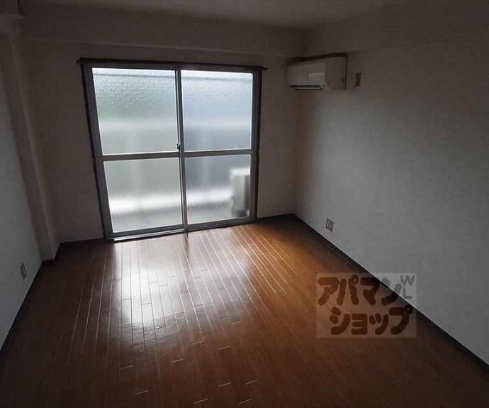 【サンリーベ衣笠】間取