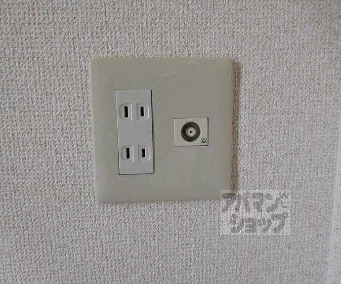 【レザンス高縄】間取