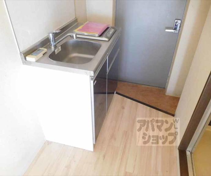 【カーサ栗栖】間取