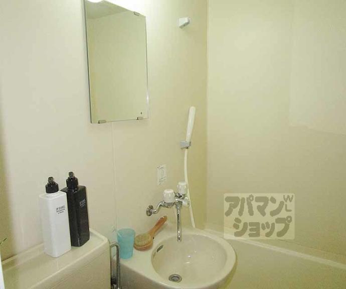 【ＡＹメゾン烏丸北大路】間取