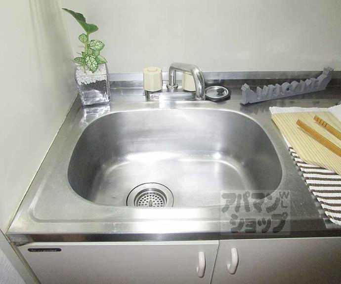 【ＡＹメゾン烏丸北大路】間取