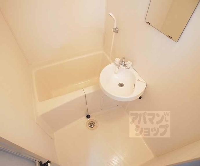 【グラシア北山】間取