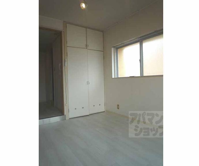 【ラ・シャンブル】間取