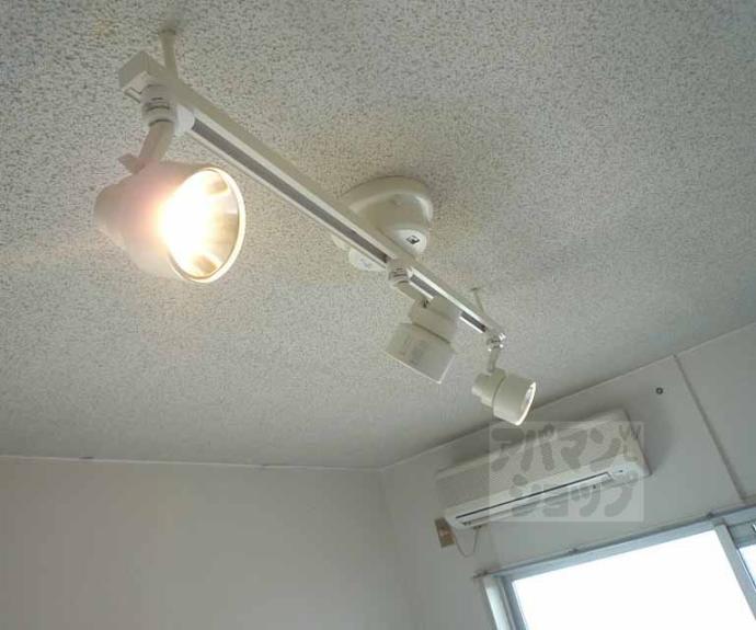 【ラ・シャンブル】間取