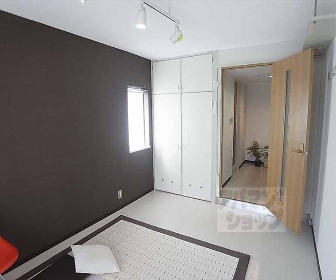 【ラ・シャンブル】間取