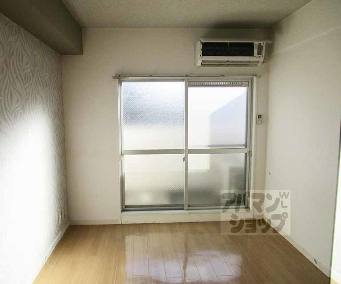 【ラ・シャンブル】間取