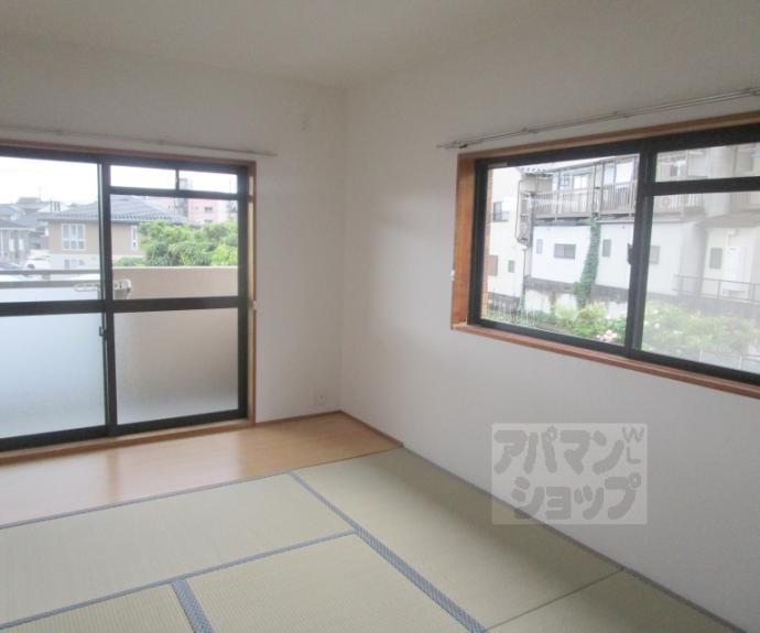 【レスト蟹ヶ坂】間取