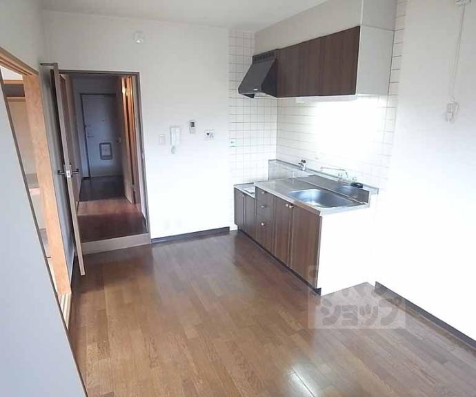 【レスト蟹ヶ坂】間取